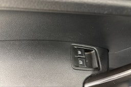 valkoinen Volkswagen Caddy Maxi 2020 kuva 20.