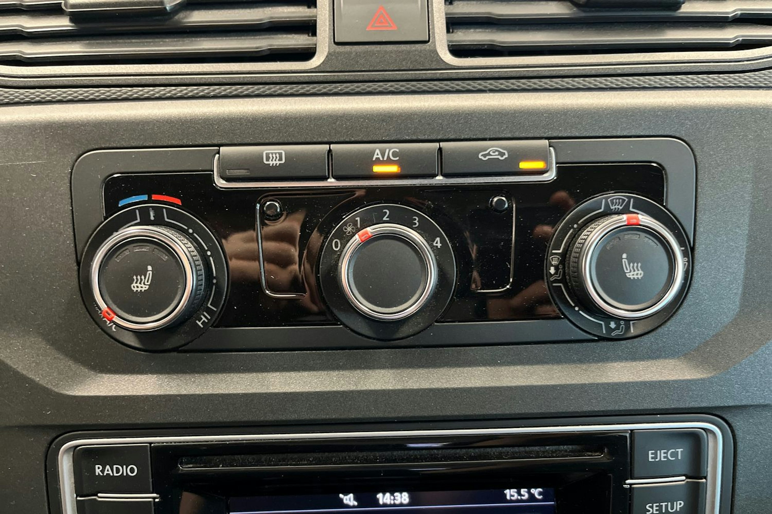 Valkoinen Volkswagen Caddy Maxi 2020 kuva 15.