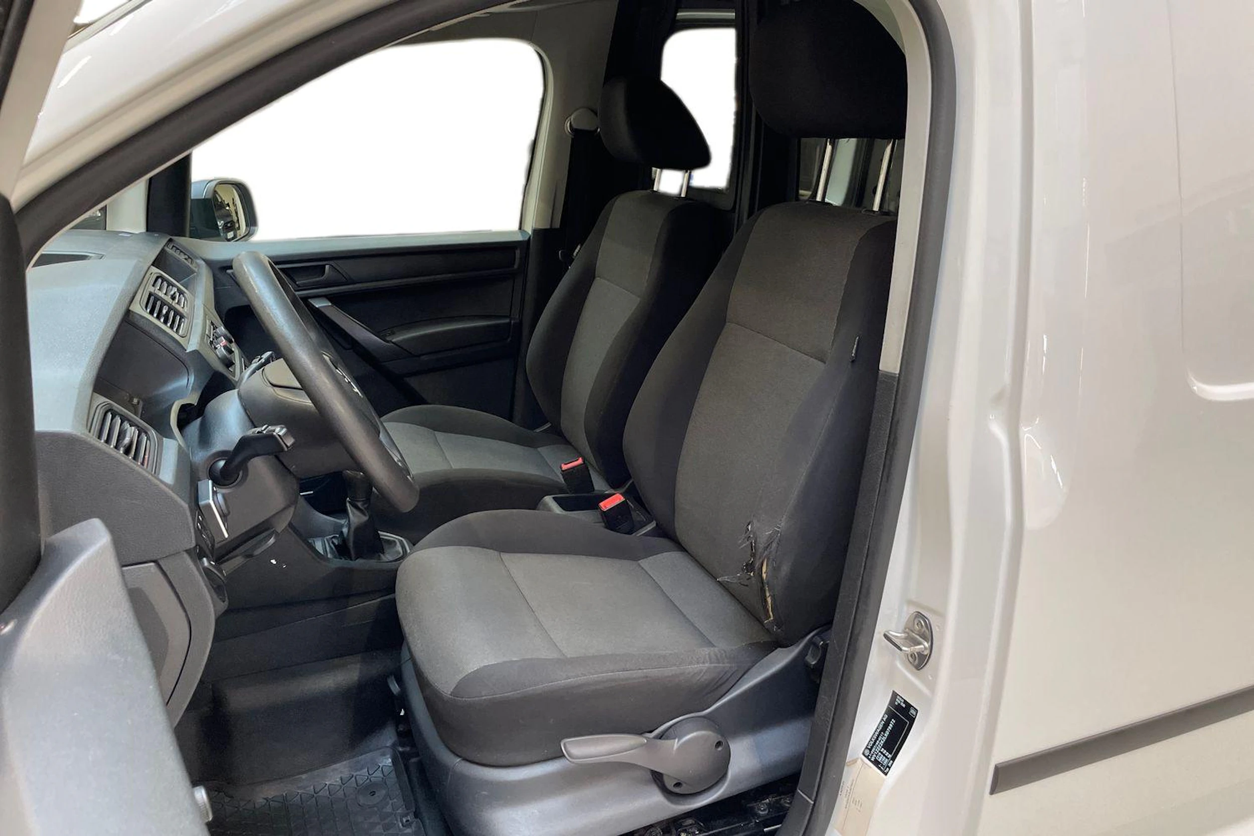 valkoinen Volkswagen Caddy Maxi 2020 kuva 8.