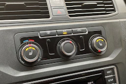 valkoinen Volkswagen Caddy Maxi 2020 kuva 21.
