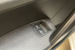 valkoinen Volkswagen Caddy Maxi 2020 kuva 31.