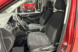 punainen Volkswagen Caddy Maxi 2020 kuva 10.