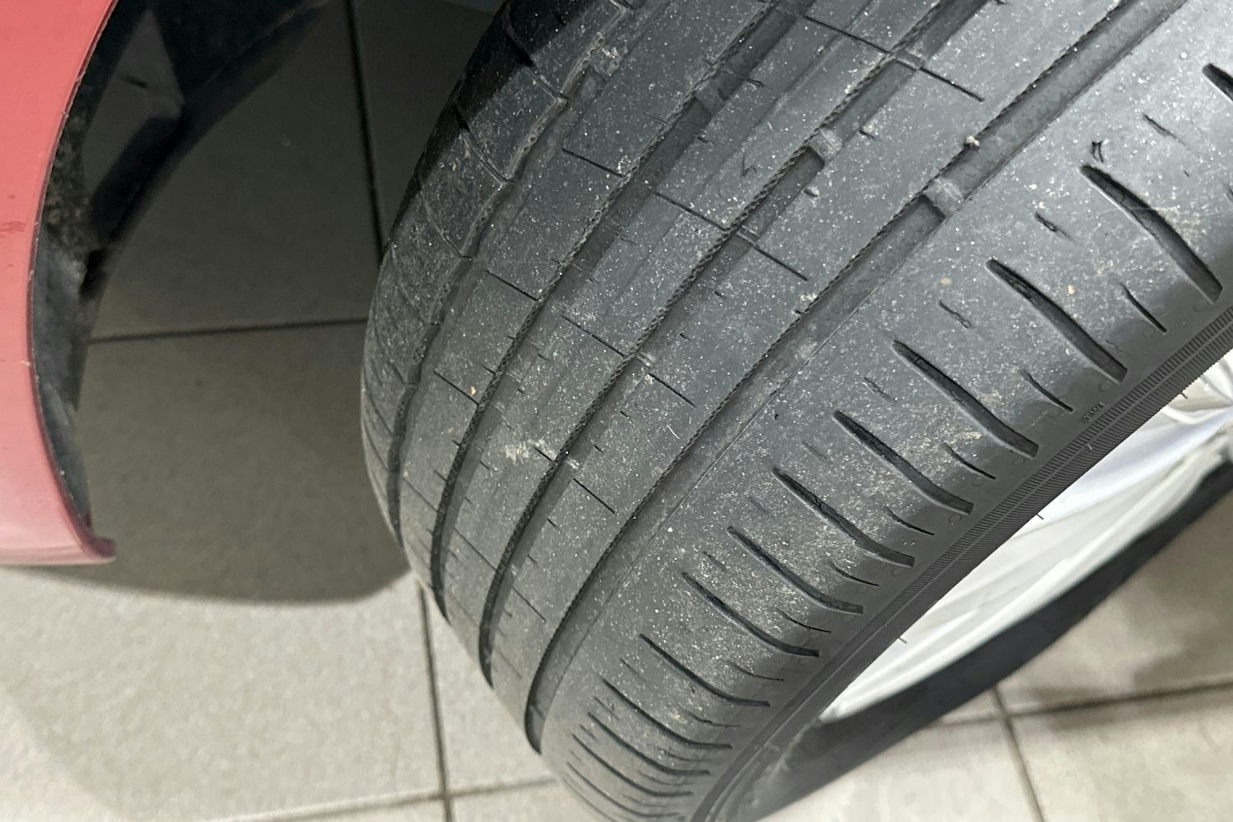 punainen Volkswagen Caddy Maxi 2020 kuva 13.