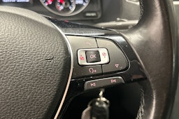 punainen Volkswagen Caddy Maxi 2020 kuva 17.