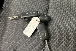 punainen Volkswagen Caddy Maxi 2020 kuva 21.