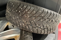 punainen Volkswagen Caddy Maxi 2020 kuva 26.