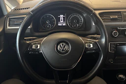 Valkoinen Volkswagen Caddy Maxi 2020 kuva 14.