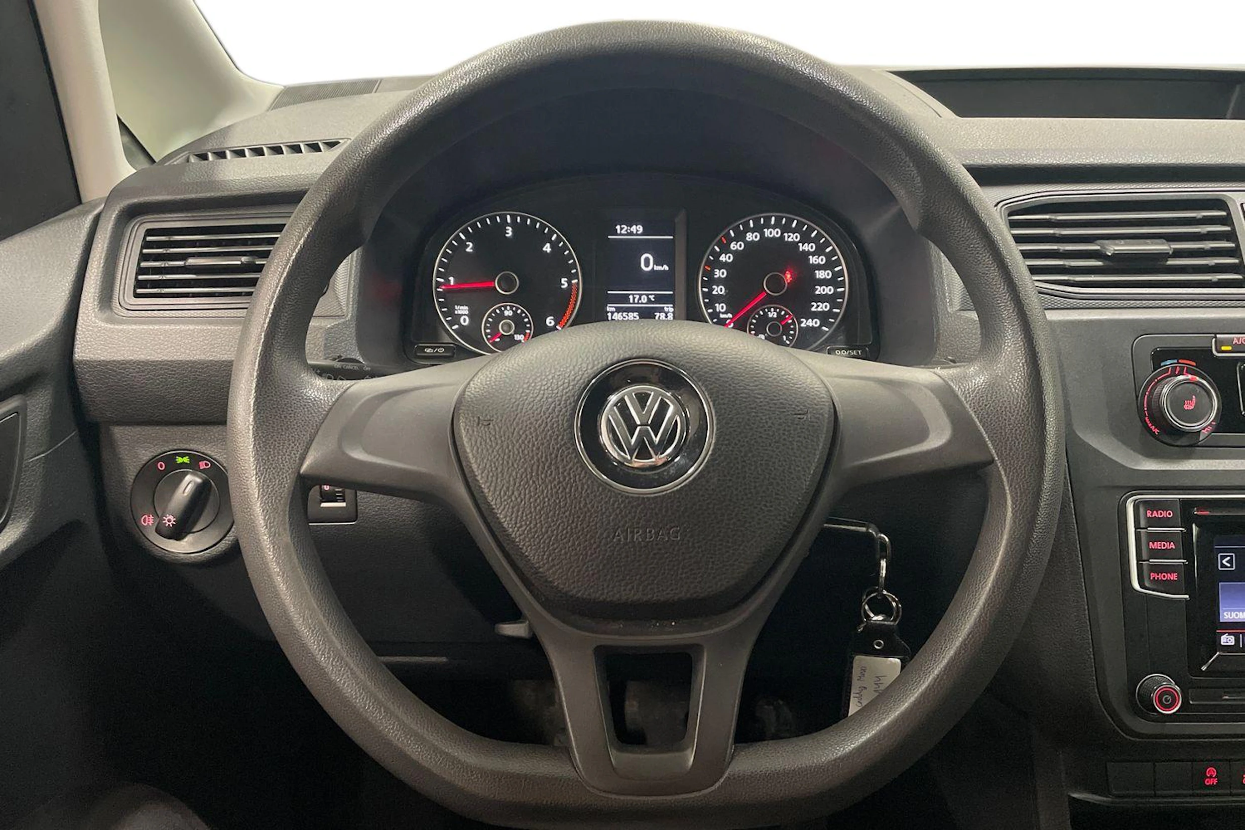 valkoinen Volkswagen Caddy Maxi 2020 kuva 9.