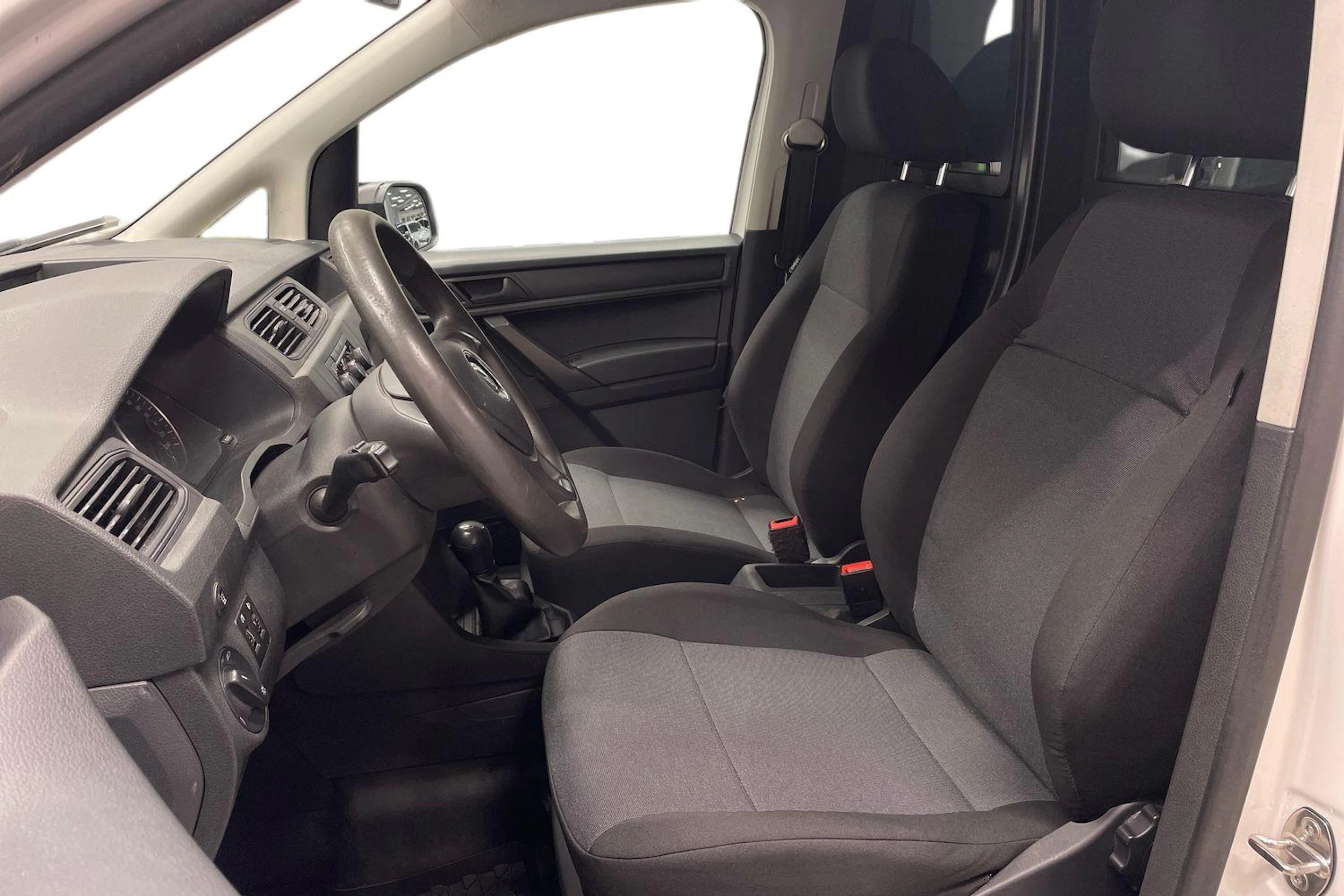valkoinen Volkswagen Caddy Maxi 2020 kuva 8.