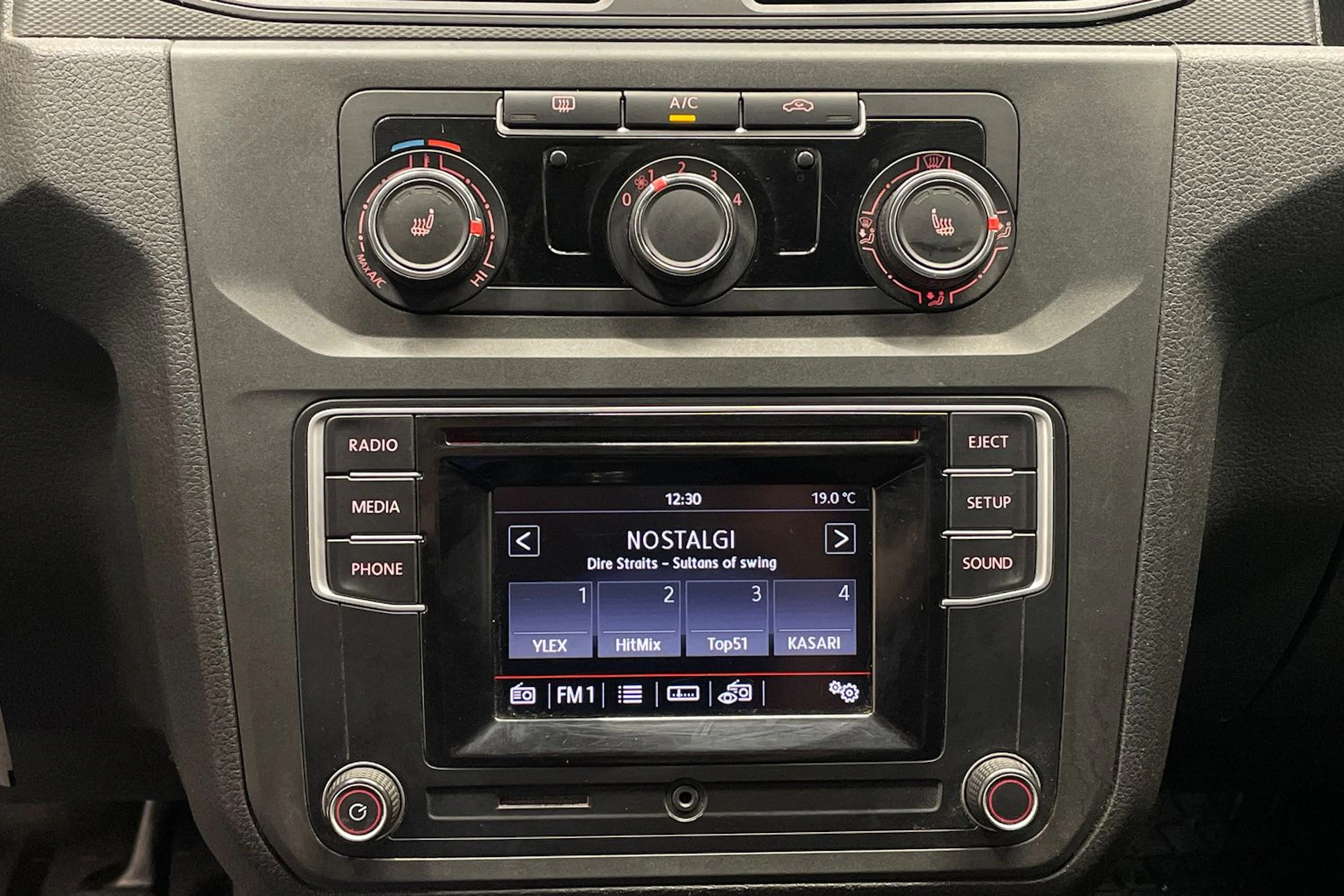 valkoinen Volkswagen Caddy Maxi 2020 kuva 13.