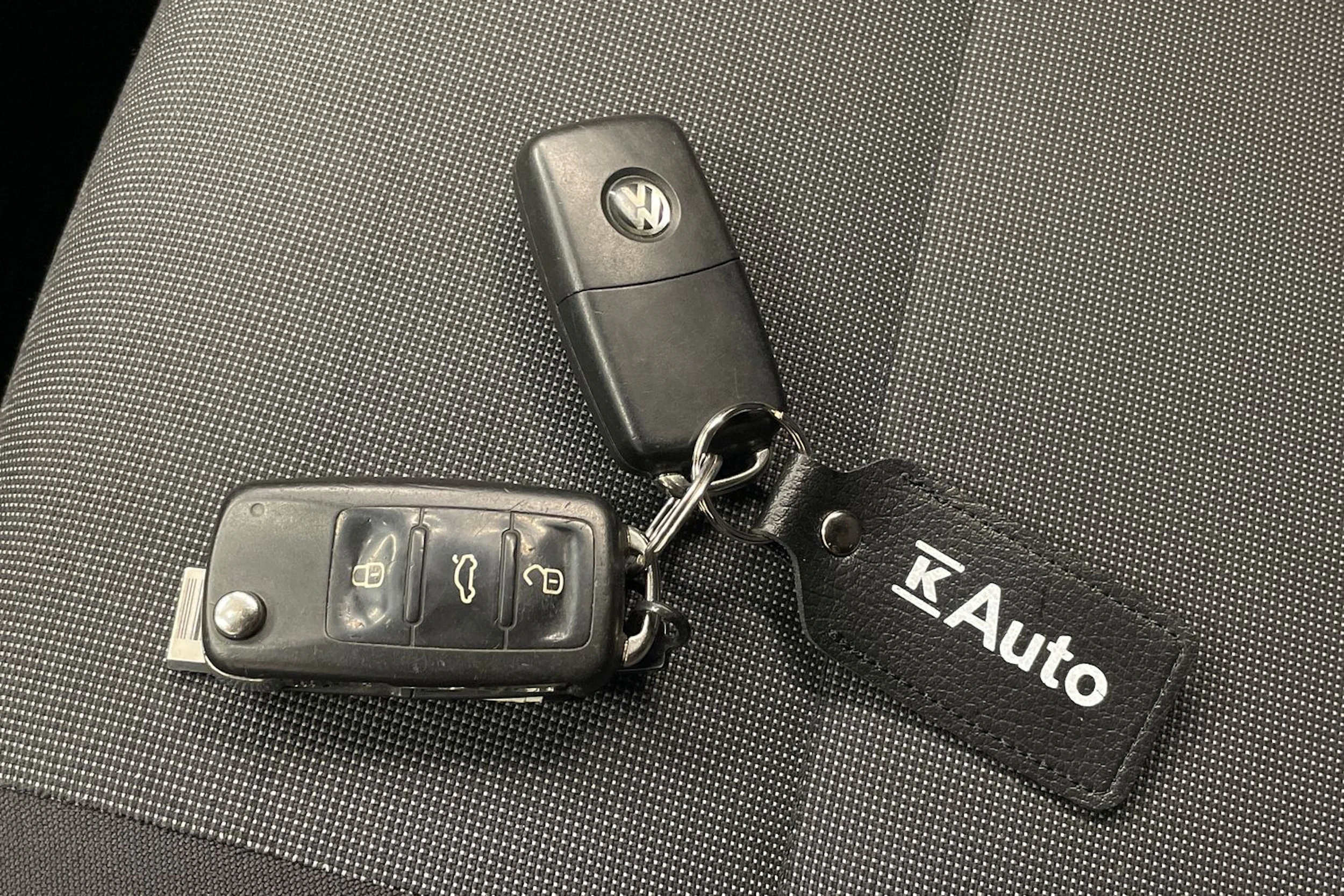 valkoinen Volkswagen Caddy Maxi 2020 kuva 23.