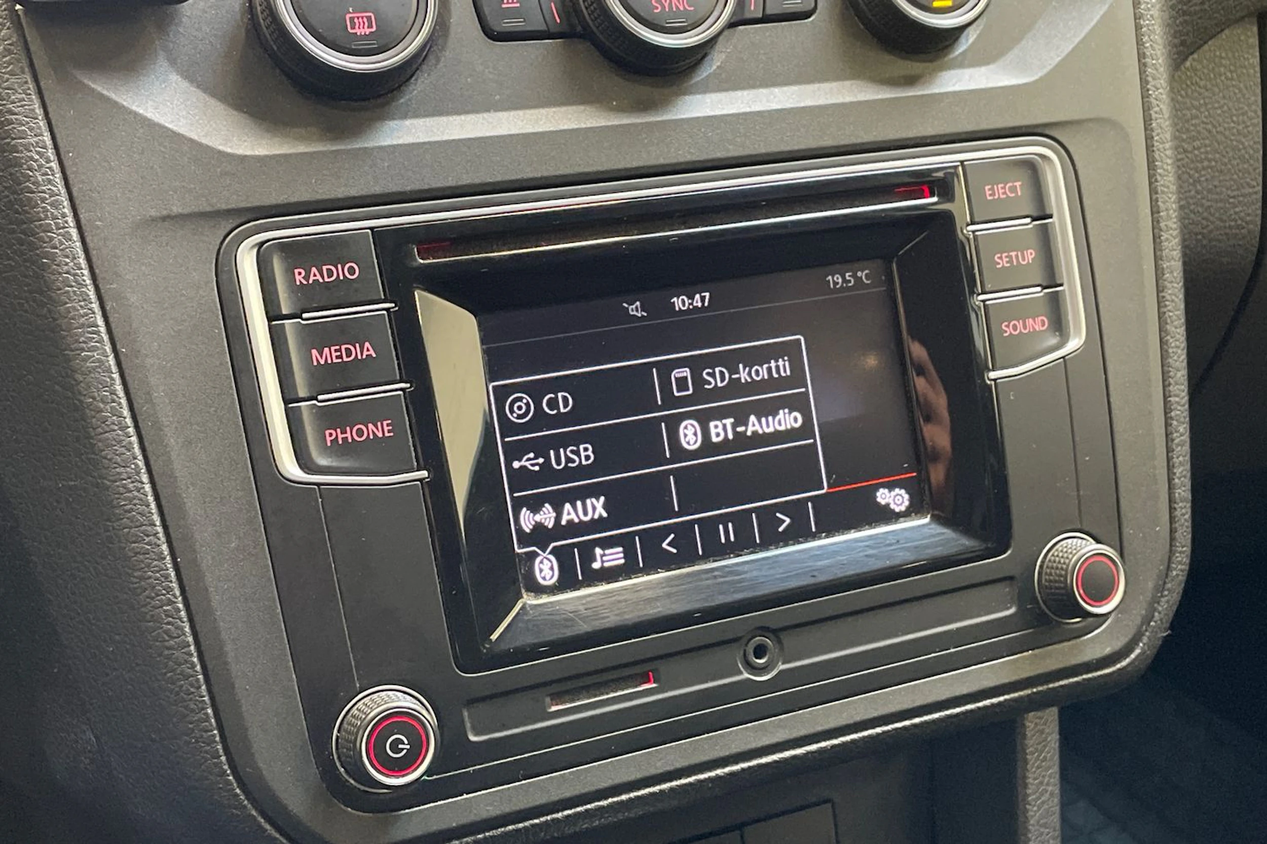 musta Volkswagen Caddy Maxi 2020 kuva 23.