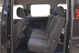 musta Volkswagen Caddy Maxi 2021 kuva 33.