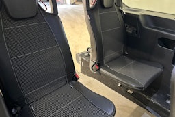 musta Volkswagen Caddy Maxi 2021 kuva 52.