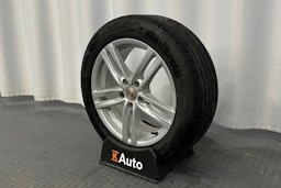 harmaa Volkswagen Caddy Maxi 2021 kuva 13.