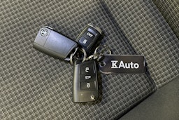 harmaa Volkswagen Caddy Maxi 2021 kuva 29.