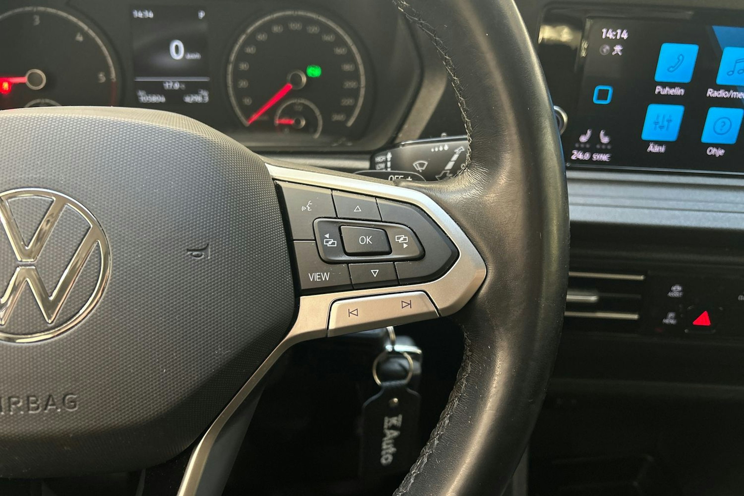 met. musta Volkswagen Caddy Maxi 2021 kuva 16.