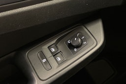 musta Volkswagen Caddy Maxi 2021 kuva 24.