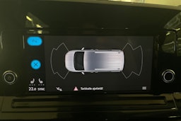 Valkoinen Volkswagen Caddy Maxi 2021 kuva 17.