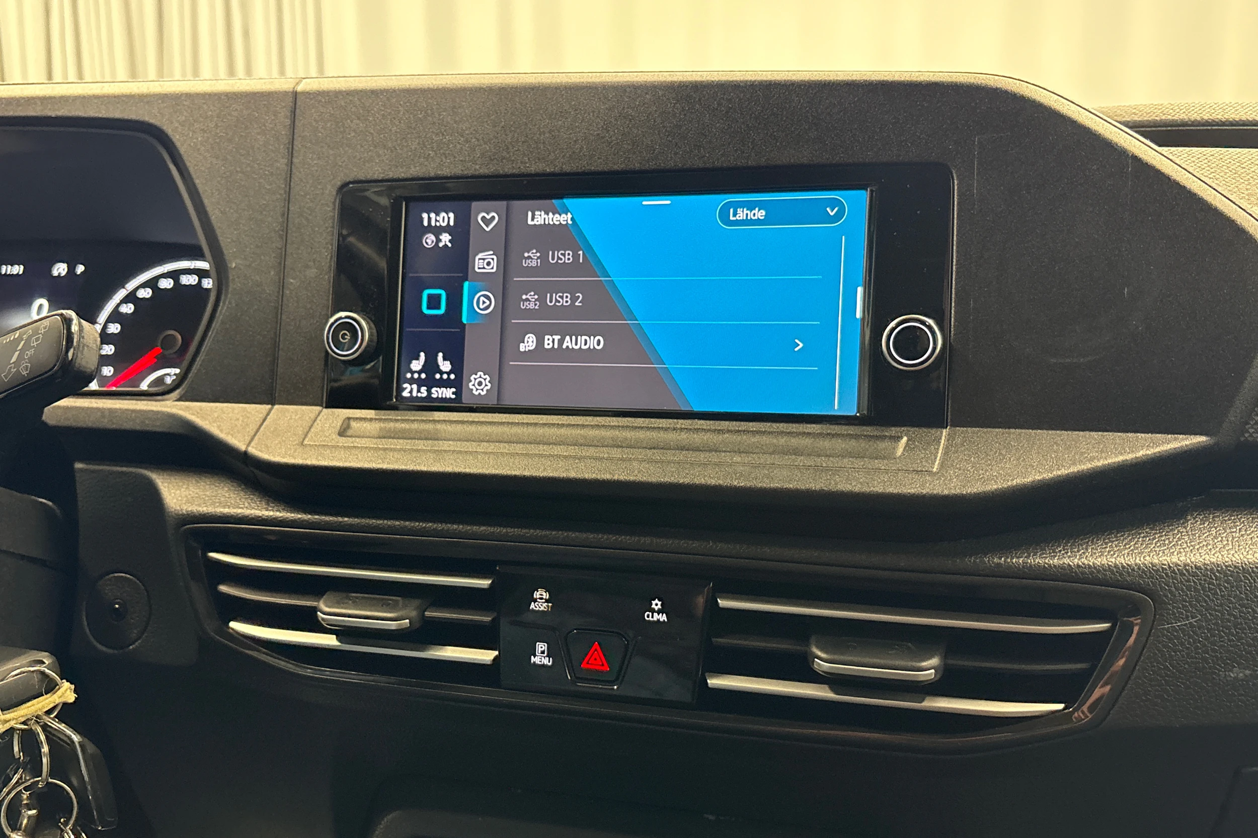 met. sininen Volkswagen Caddy Maxi 2021 kuva 13.