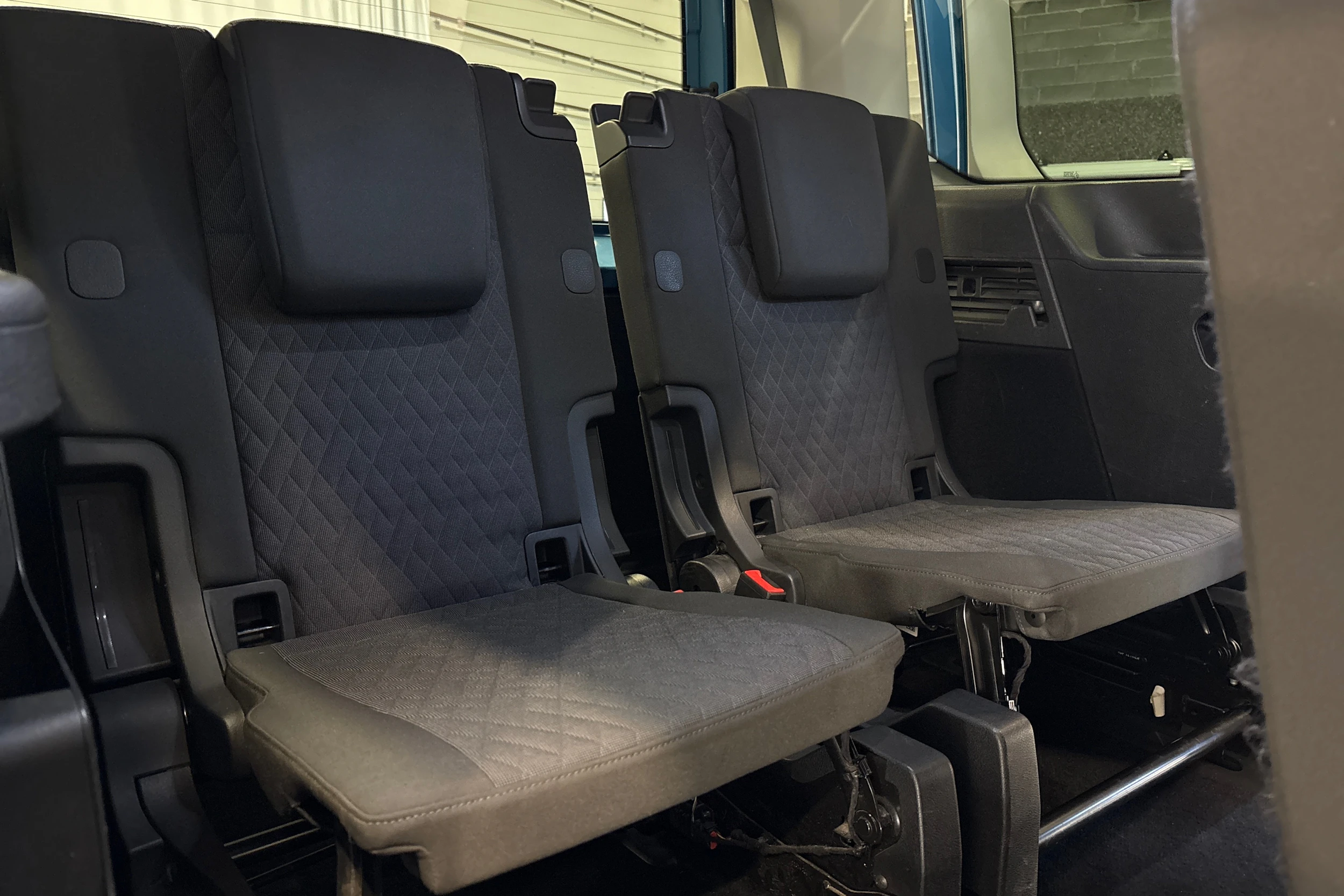 met. sininen Volkswagen Caddy Maxi 2021 kuva 22.