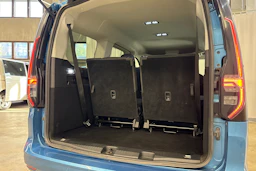 met. sininen Volkswagen Caddy Maxi 2021 kuva 24.