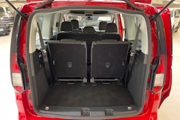 punainen Volkswagen Caddy Maxi 2021 kuva 14.