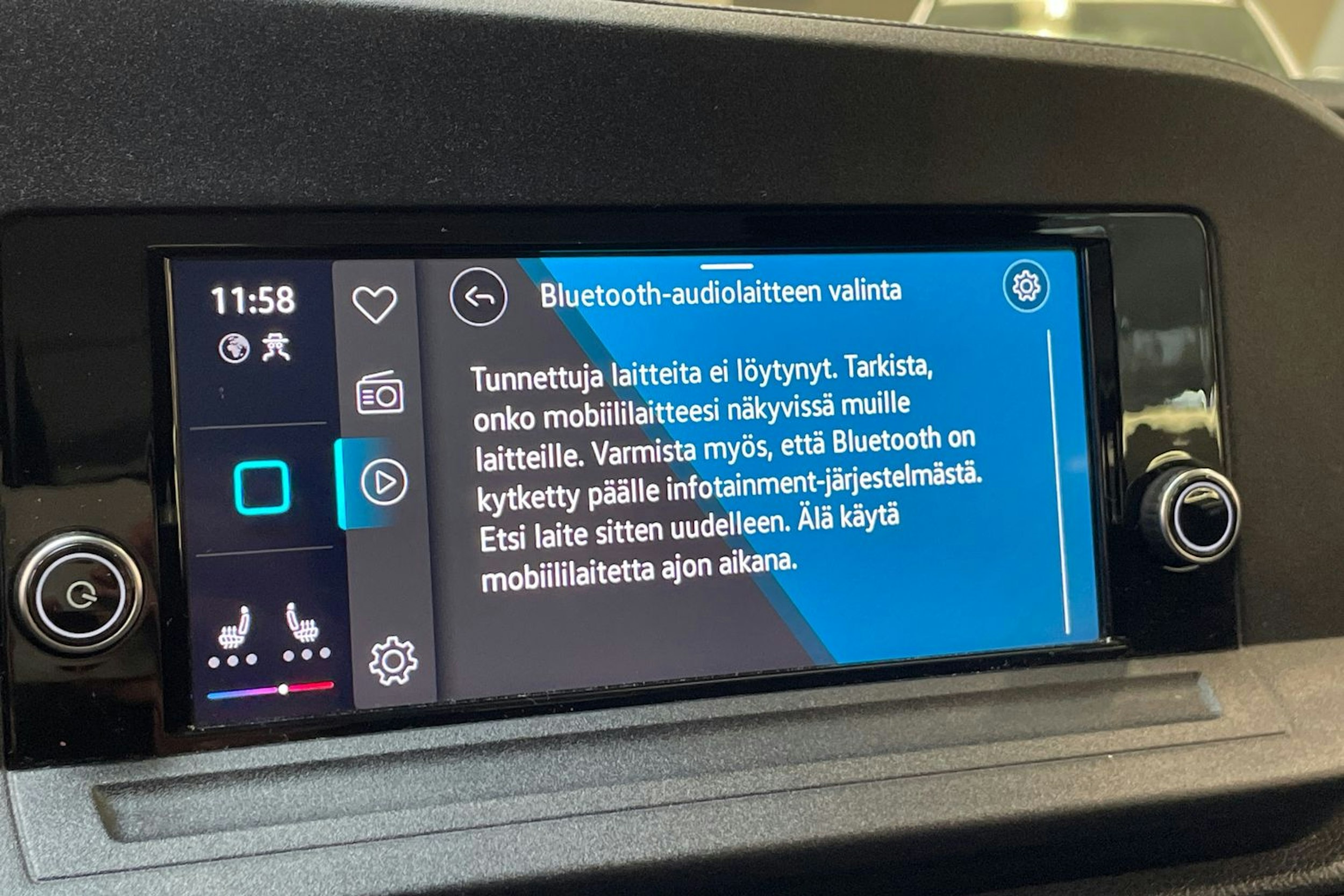 punainen Volkswagen Caddy Maxi 2021 kuva 21.
