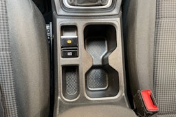 punainen Volkswagen Caddy Maxi 2021 kuva 28.