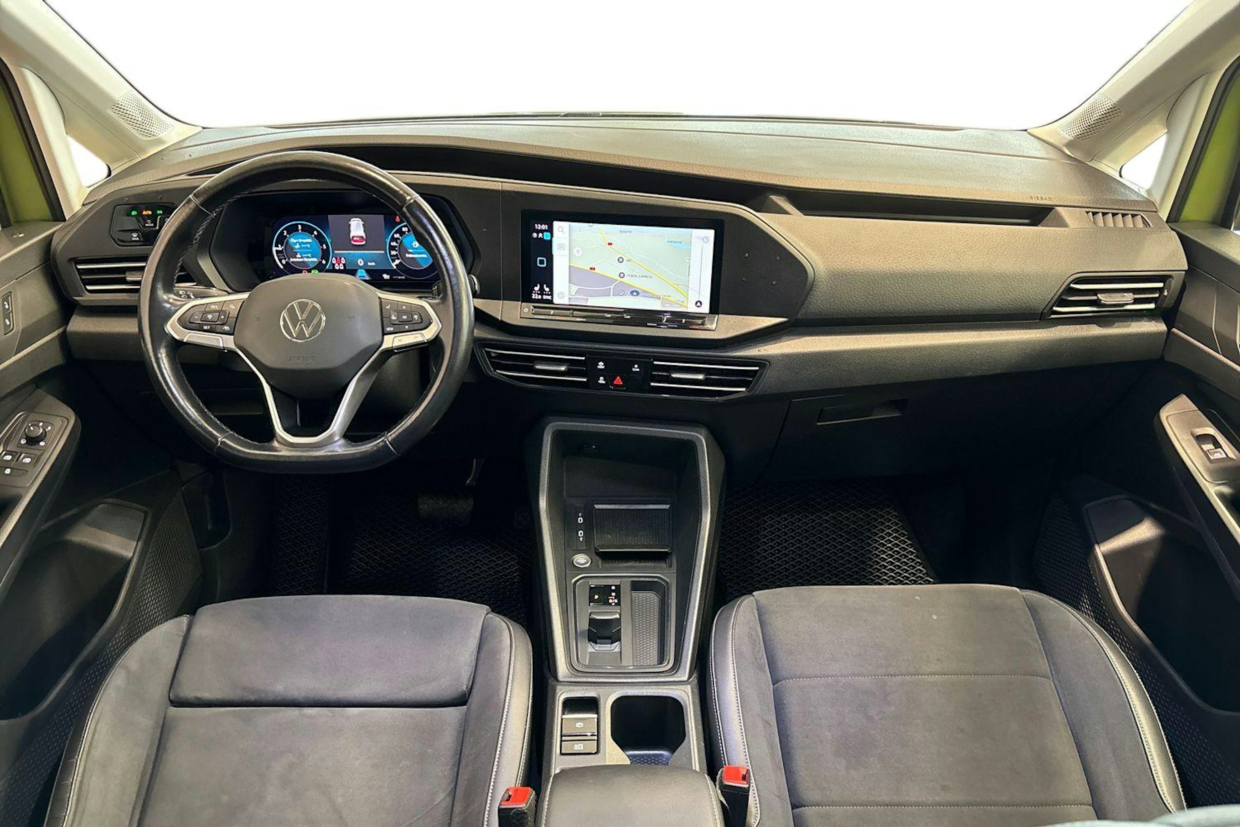 vihreä Volkswagen Caddy Maxi 2021 kuva 9.