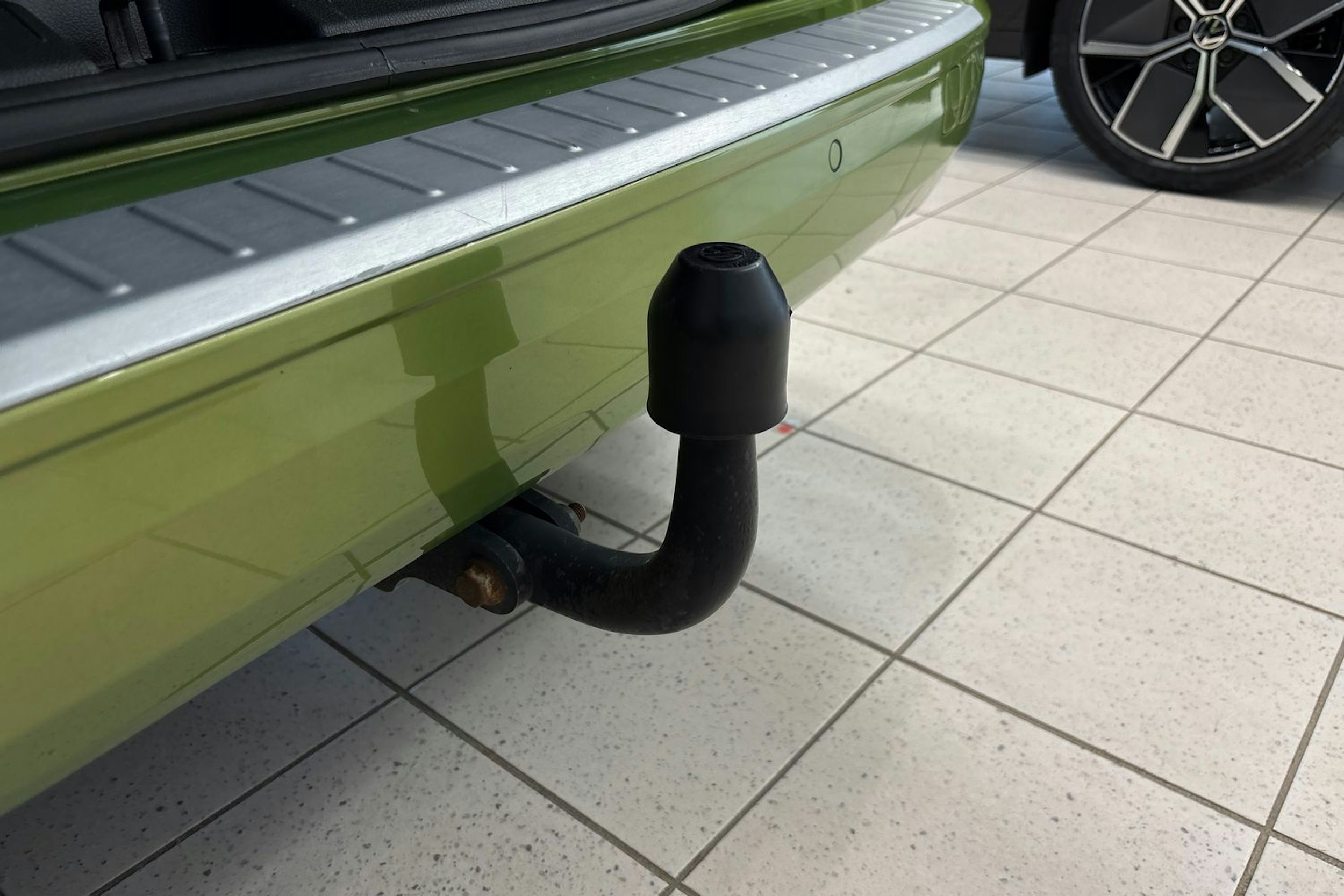 vihreä Volkswagen Caddy Maxi 2021 kuva 31.