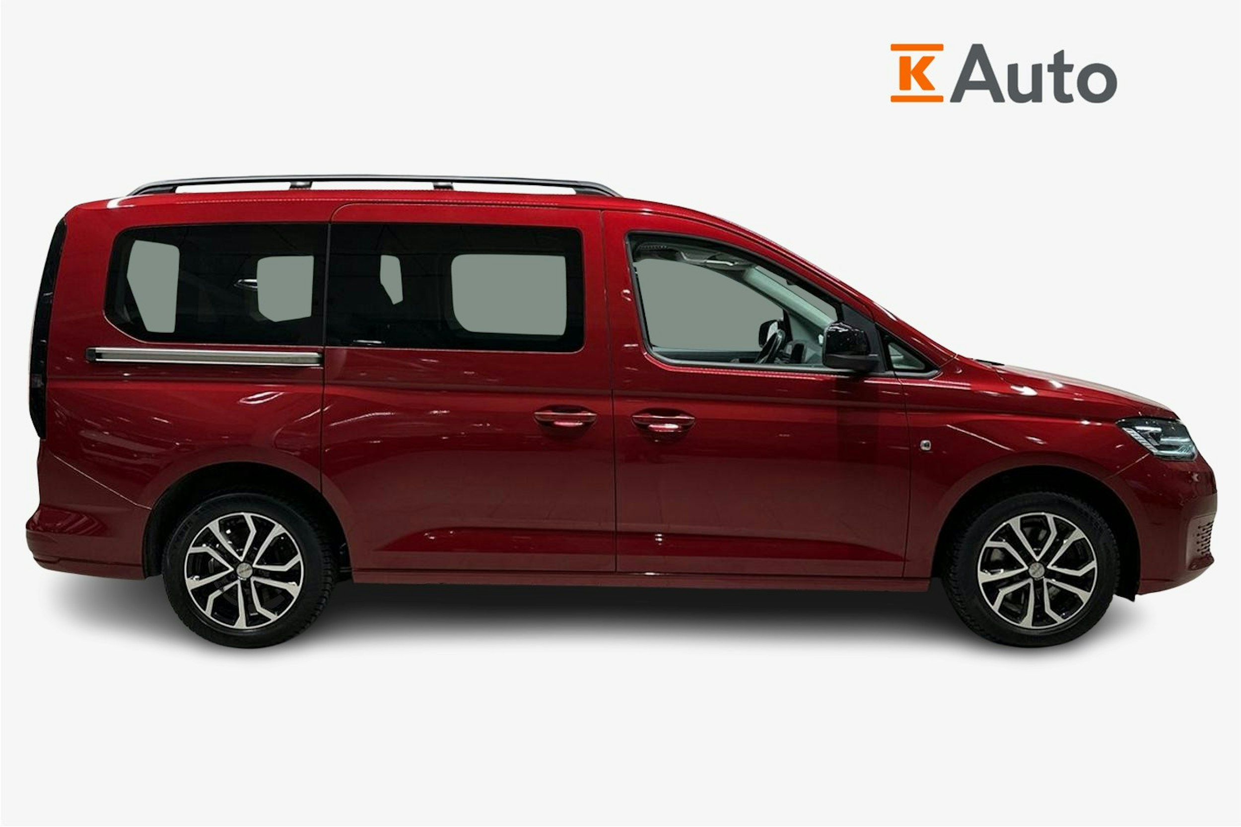 Punainen Volkswagen Caddy Maxi 2021 kuva 6.