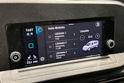 Punainen Volkswagen Caddy Maxi 2021 kuva 24.