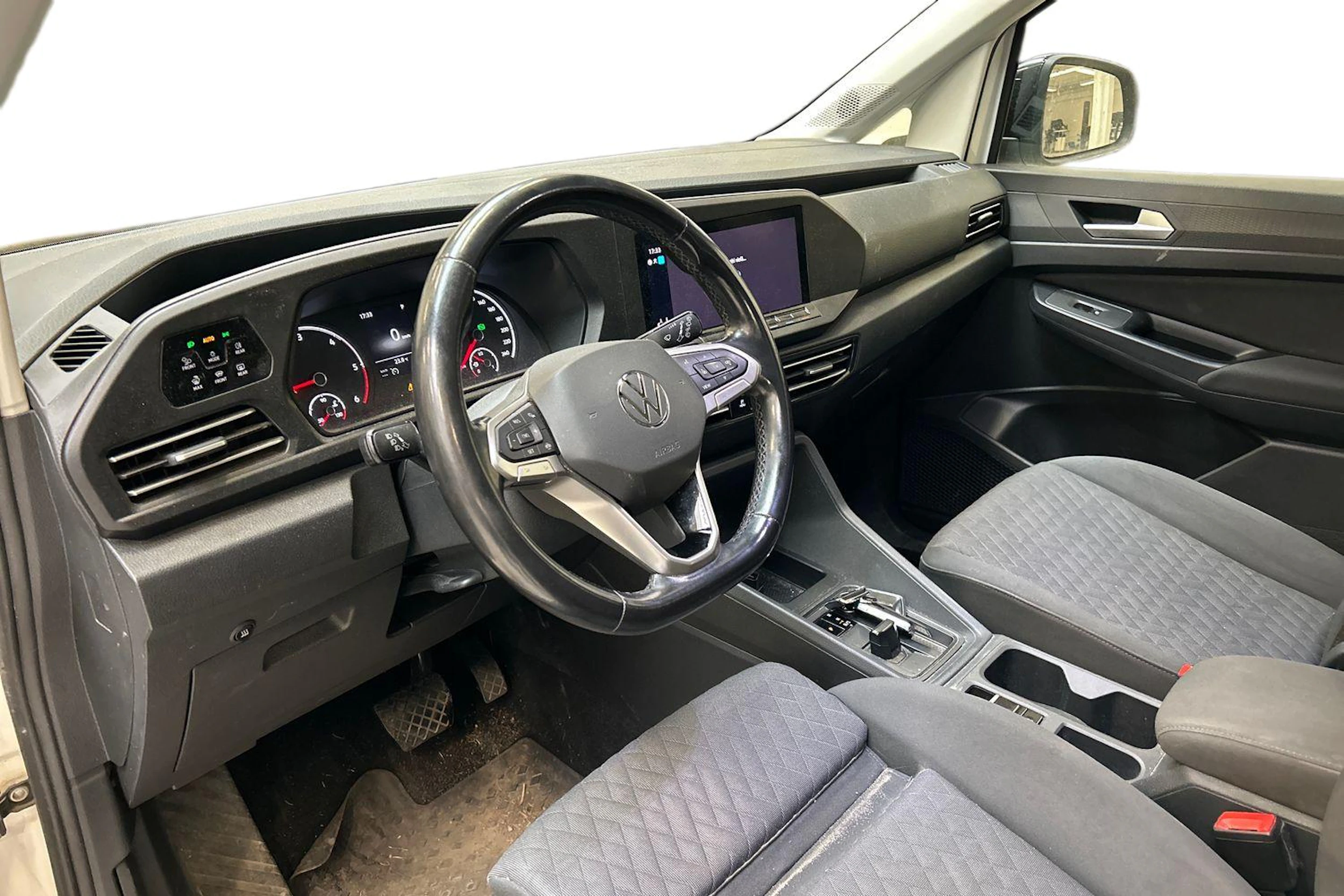 valkoinen Volkswagen Caddy Maxi 2021 kuva 3.
