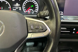 valkoinen Volkswagen Caddy Maxi 2021 kuva 17.