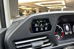 valkoinen Volkswagen Caddy Maxi 2021 kuva 22.