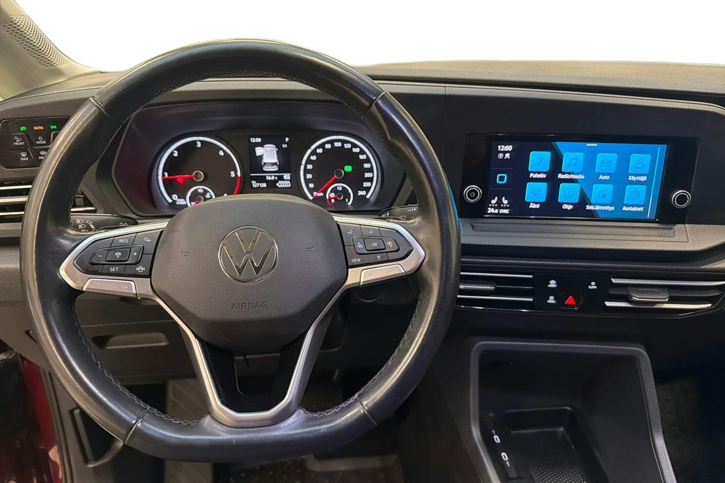 punainen Volkswagen Caddy Maxi 2021 kuva 9.