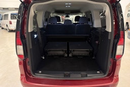 punainen Volkswagen Caddy Maxi 2021 kuva 26.