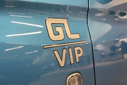 Sininen Volkswagen Caddy Maxi 2021 kuva 18.