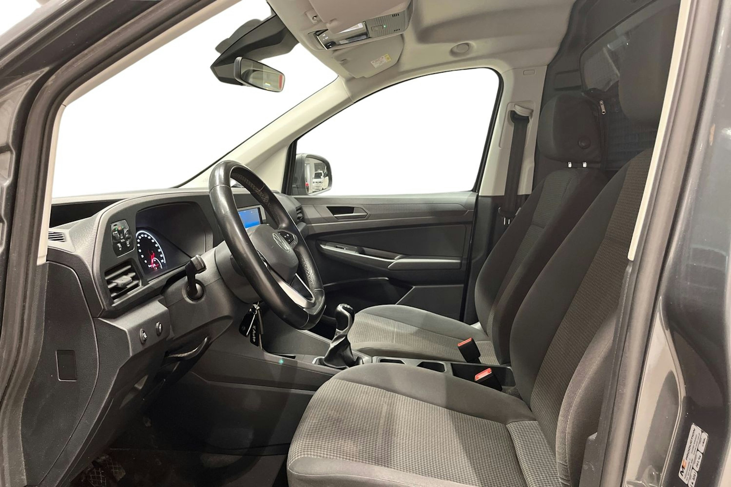harmaa Volkswagen Caddy Maxi 2021 kuva 10.