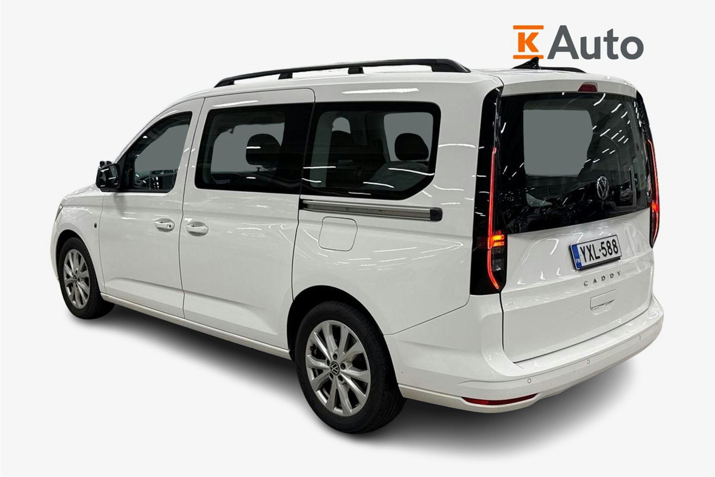 valkoinen Volkswagen Caddy Maxi 2021 kuva 6.