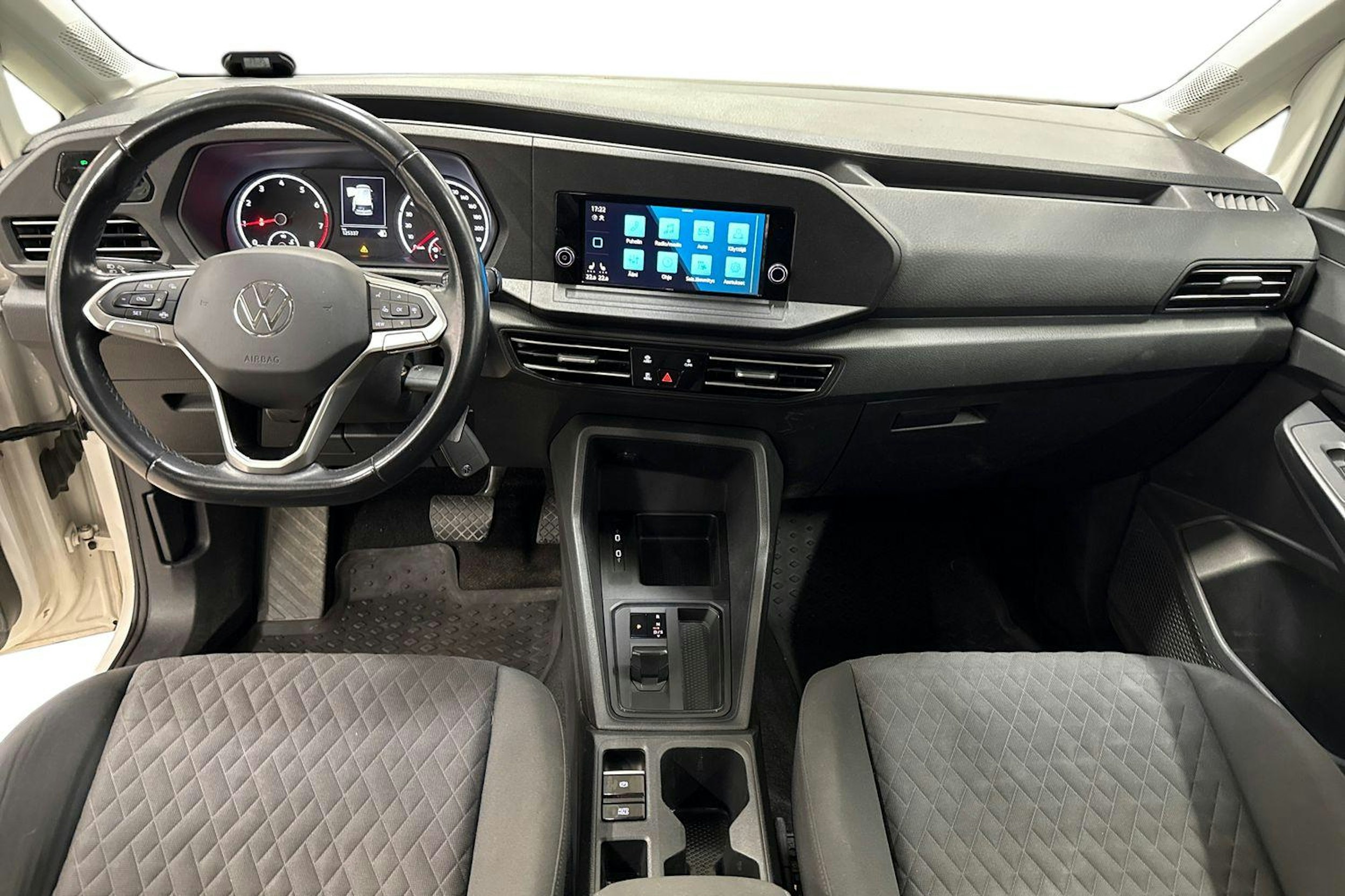 valkoinen Volkswagen Caddy Maxi 2021 kuva 9.