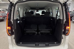 valkoinen Volkswagen Caddy Maxi 2021 kuva 17.