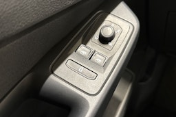 valkoinen Volkswagen Caddy Maxi 2021 kuva 18.