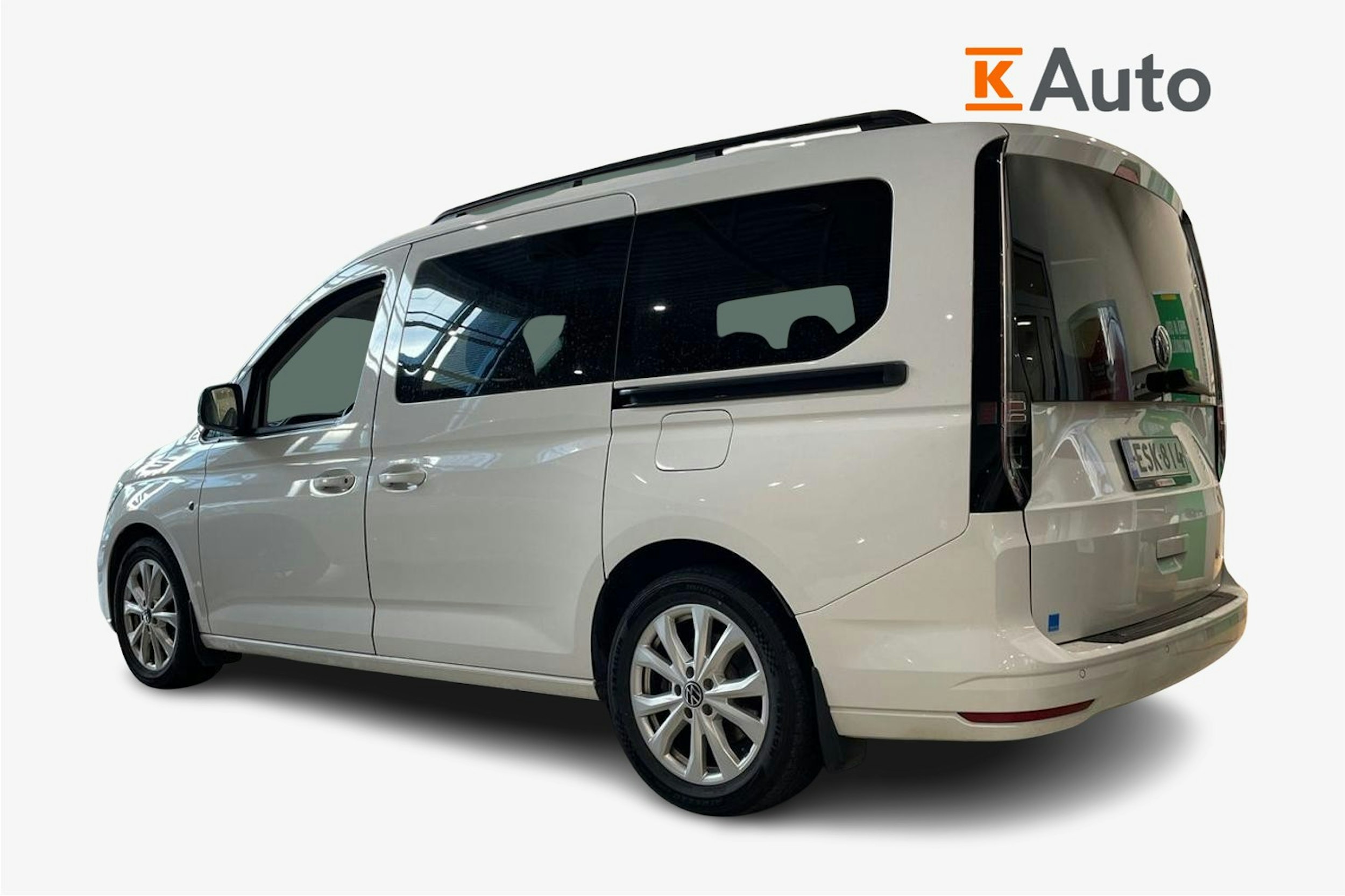Valkoinen Volkswagen Caddy Maxi 2022 kuva 2.