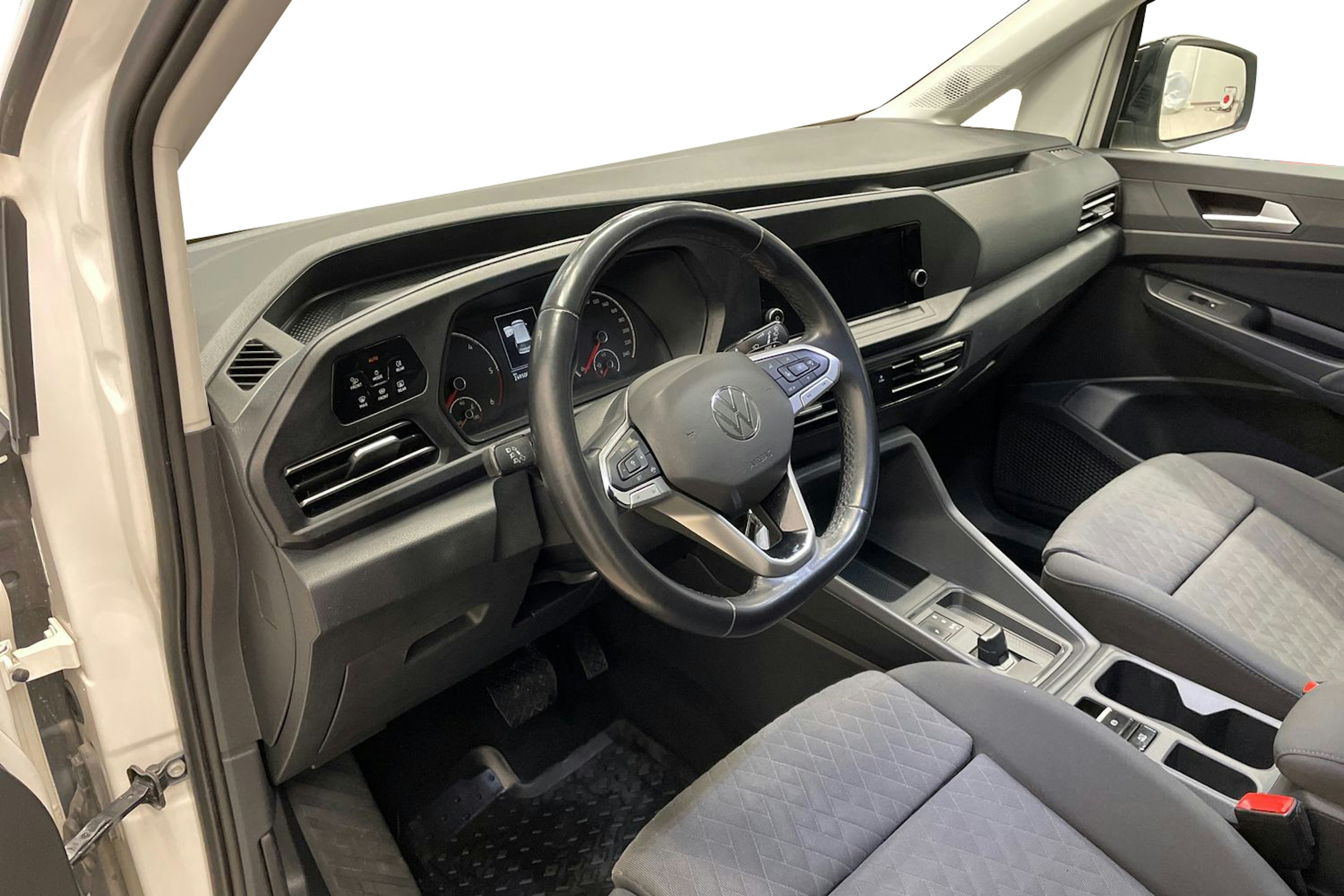 Valkoinen Volkswagen Caddy Maxi 2022 kuva 6.