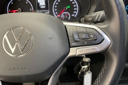 Valkoinen Volkswagen Caddy Maxi 2022 kuva 12.