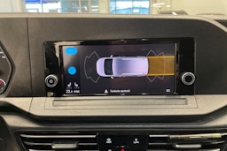 Valkoinen Volkswagen Caddy Maxi 2022 kuva 15.