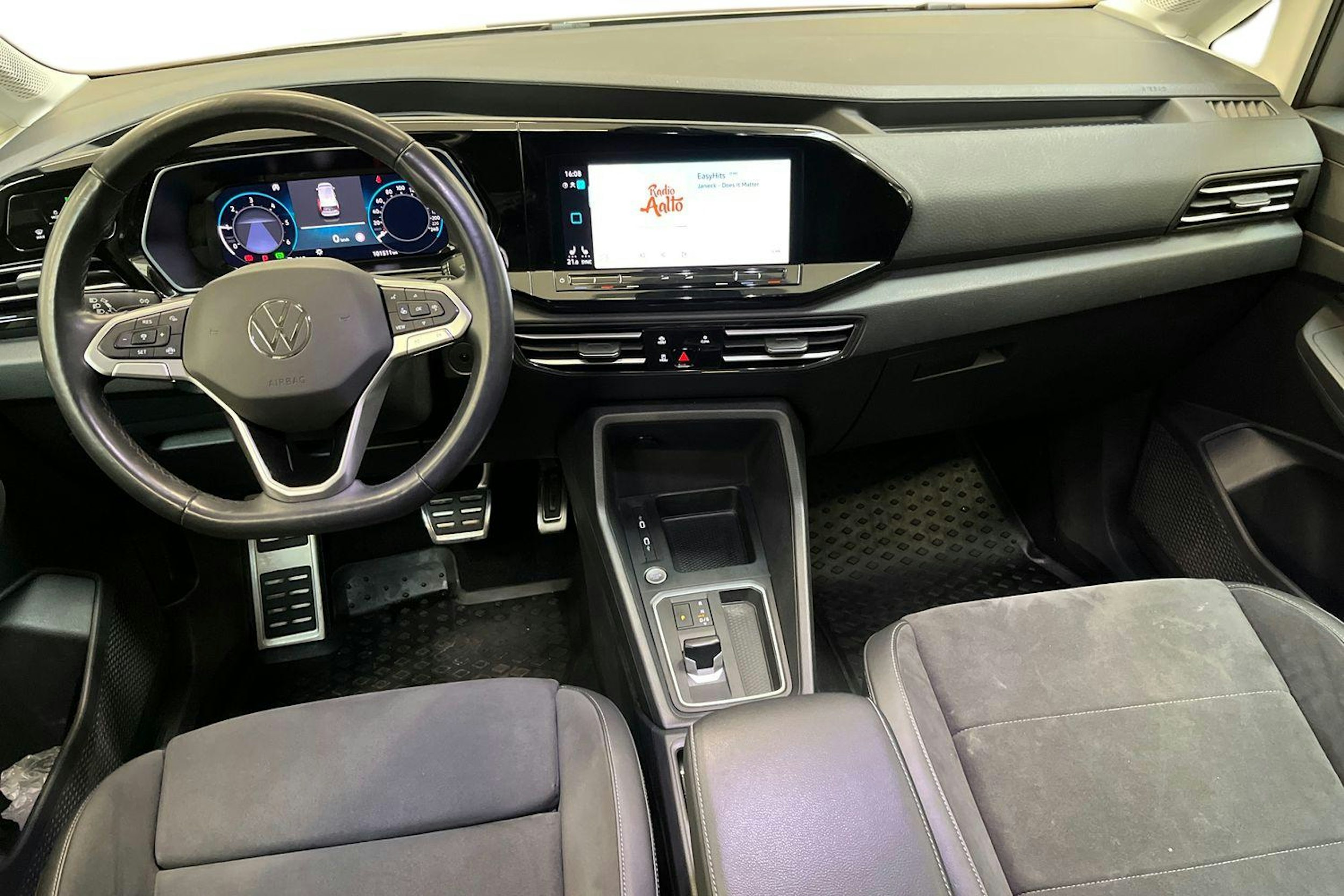 ruskea (beige) Volkswagen Caddy Maxi 2022 kuva 9.