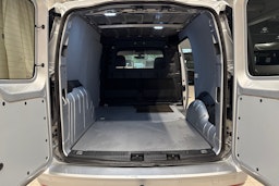 hopea Volkswagen Caddy Maxi 2022 kuva 14.